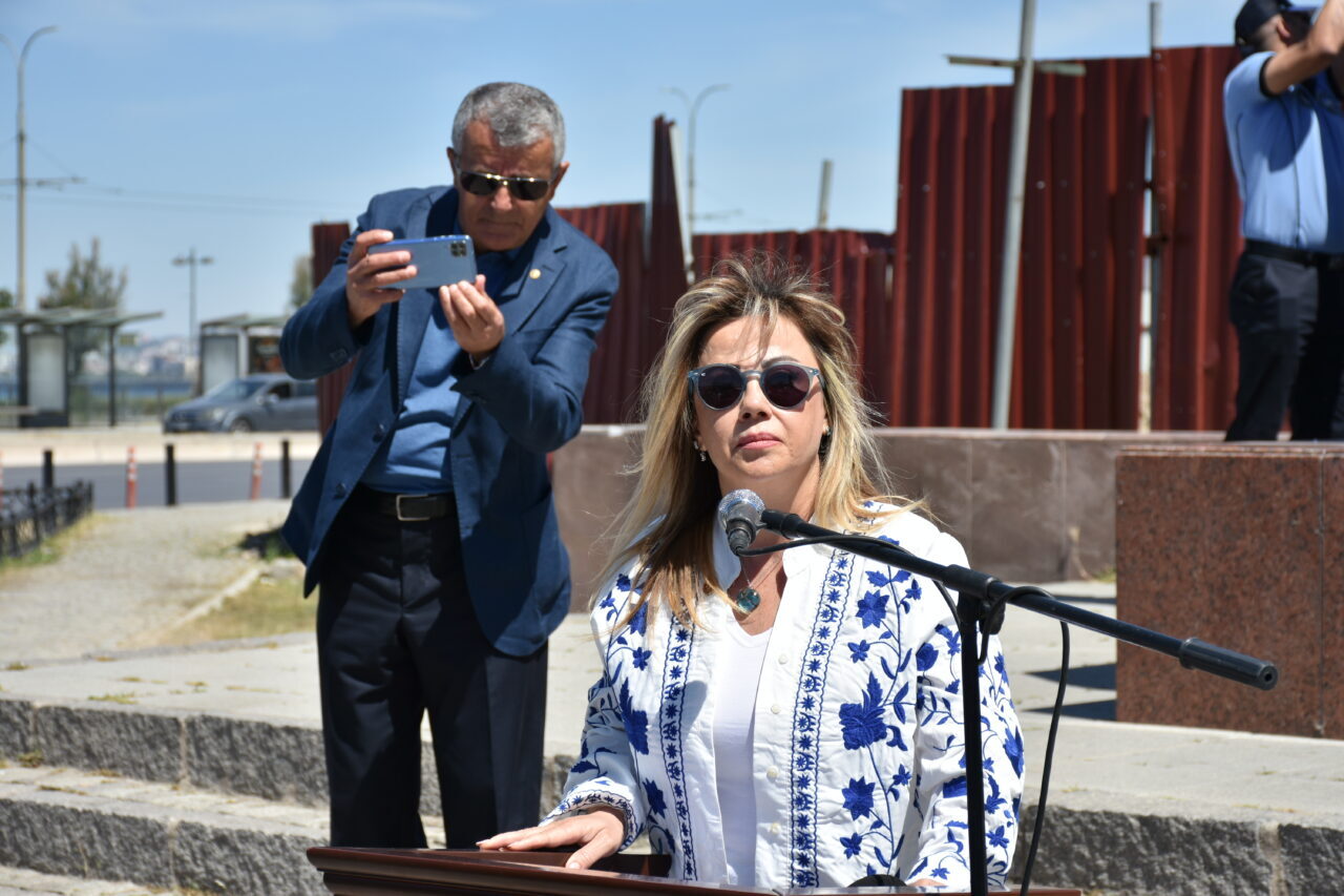 İZMİR (AA) – İzmir'in işgali sırasında Yunan askerlerine ilk kurşunu