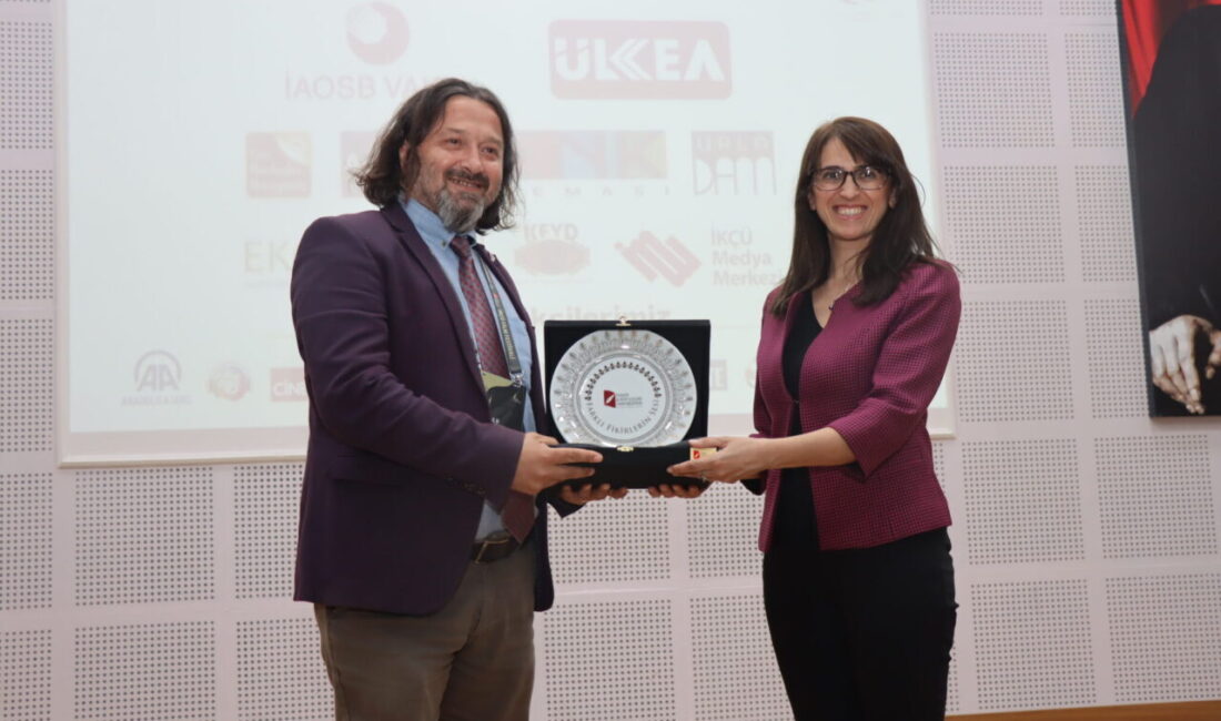İZMİR (AA) – İzmir Katip Çelebi Üniversitesi (İKÇÜ) tarafından bu