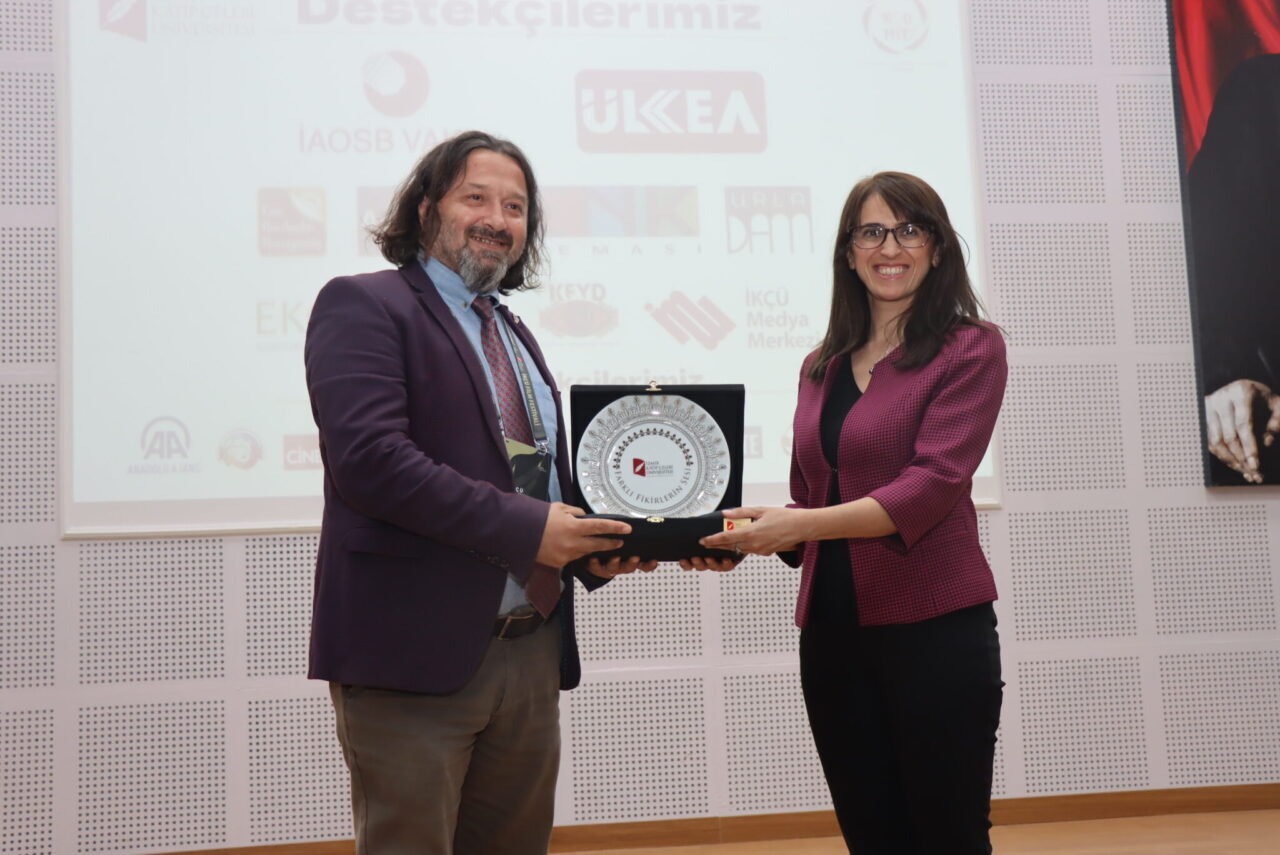 İZMİR (AA) – İzmir Katip Çelebi Üniversitesi (İKÇÜ) tarafından bu