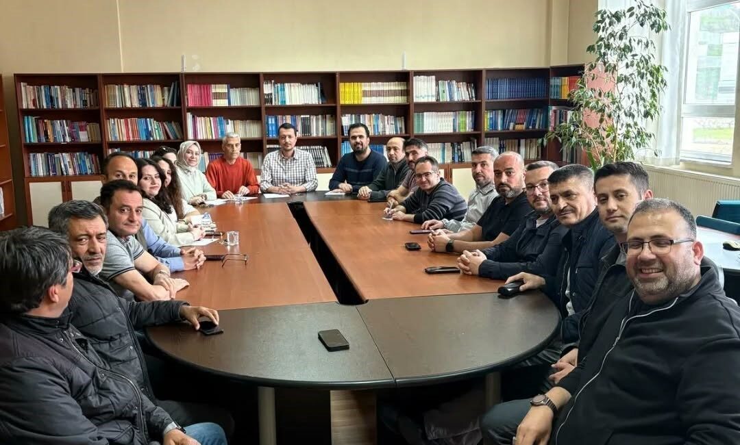 Kütahya Dumlupınar Üniversitesi (DPÜ) Hisarcık Meslek Yüksekokulu’nda, “I. Kalite Meslektaş