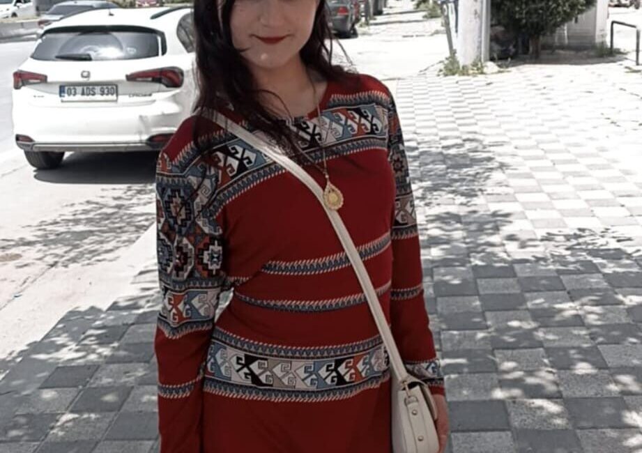 Afyonkarahisar’da 2 hafta önce dünya evine giren 17 yaşındaki genç