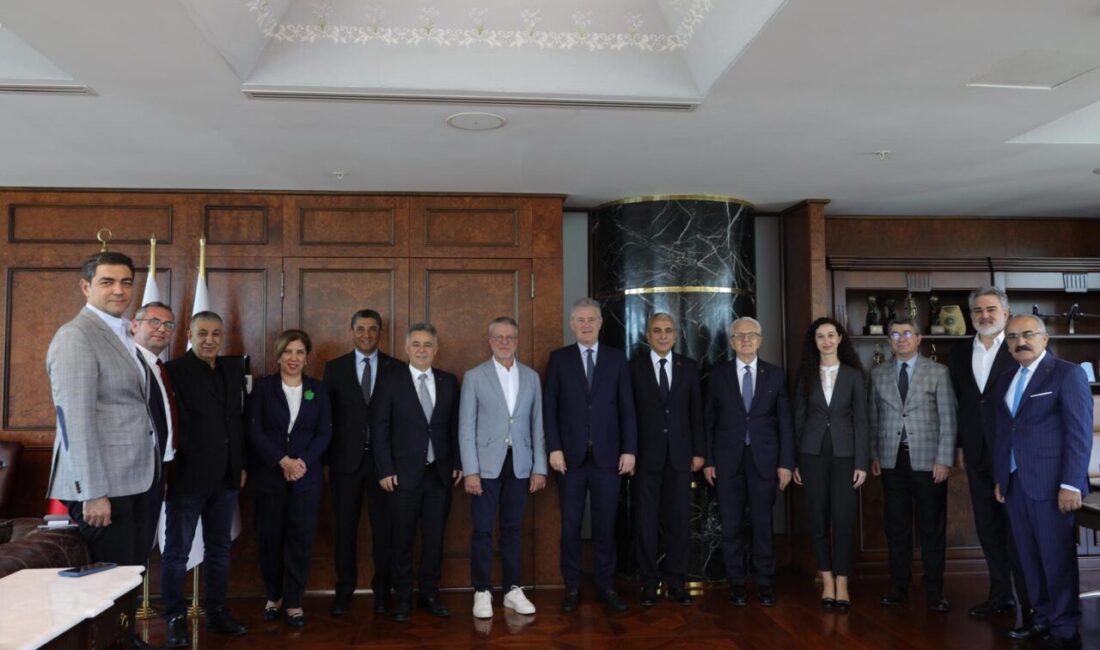 İZMİR (AA) – İzmir Valisi Süleyman Elban, Sosyal Güvenlik Haftası