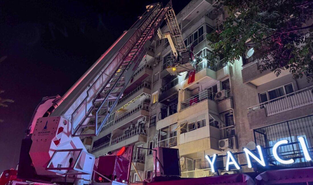 İZMİR (AA) – İzmir'in Bornova ilçesinde apartman dairesinde meydana gelen