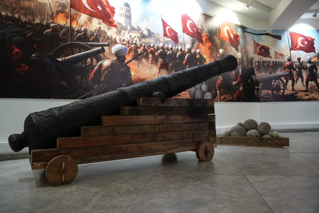İZMİR (AA) – İzmir'de, Kültür ve Turizm Bakanlığının "102. Yılda