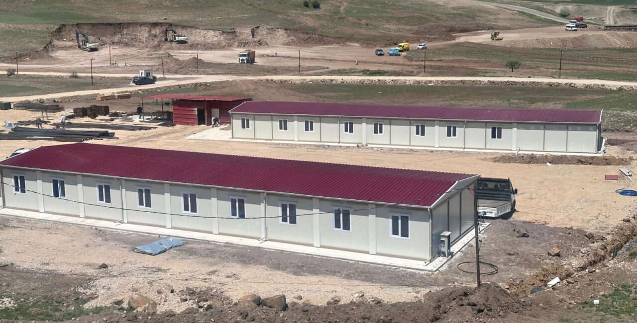 - Karmod Genel Müdürü Abdullah Yüceer:
- "Modüler yapı modelimizle yatırımcıya,