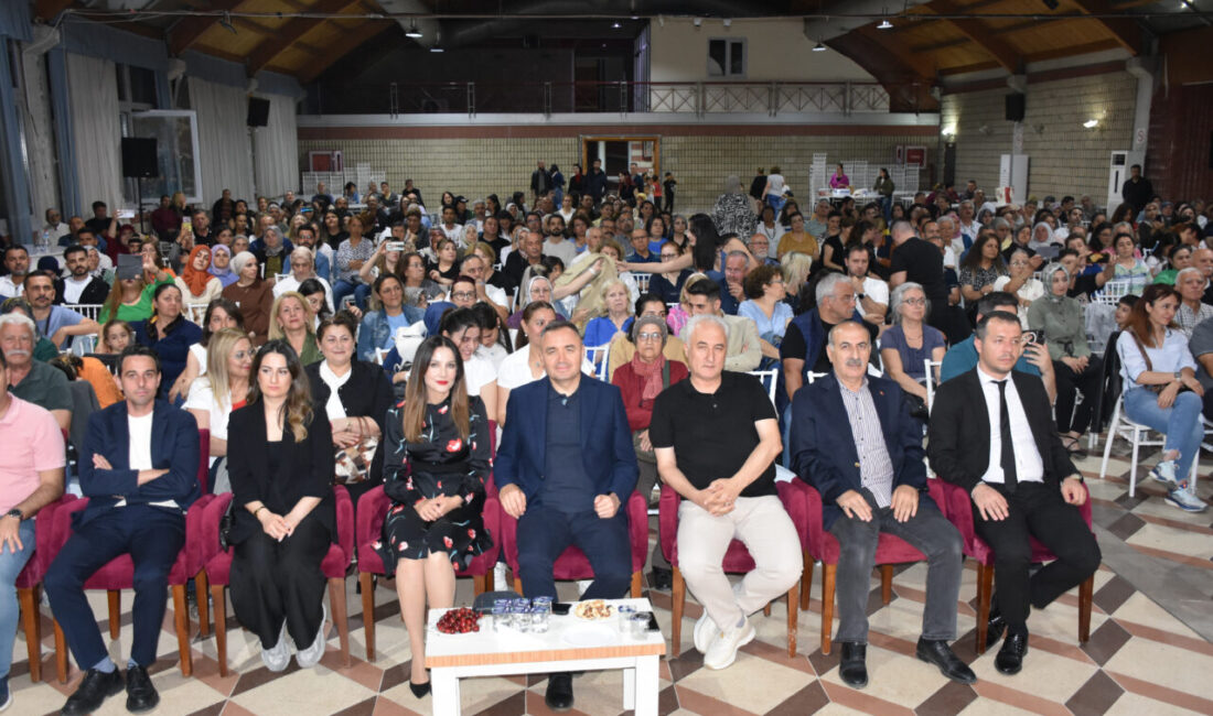 İZMİR (AA) – İzmir'in Kemalpaşa ilçesinde Türk halk ve sanat
