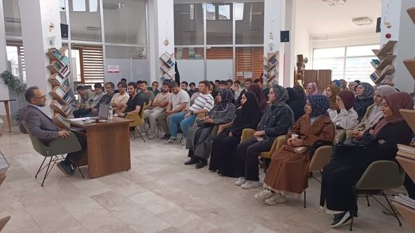 Afyonkarahisar Diyanet Gençlik Merkezi’nde düzenlenen “Kudüs Akademisi” serisinin final oturumu,