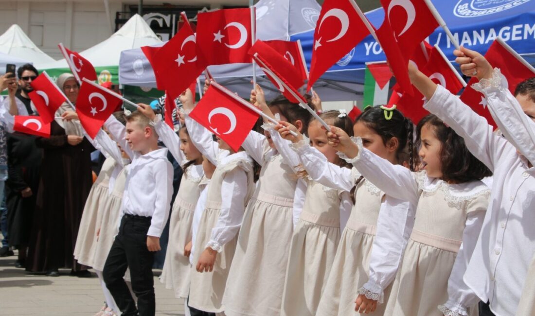 KÜTAHYA (AA) – Kütahya’da 4-6 yaş grubu Kur’an kursu öğrencileri