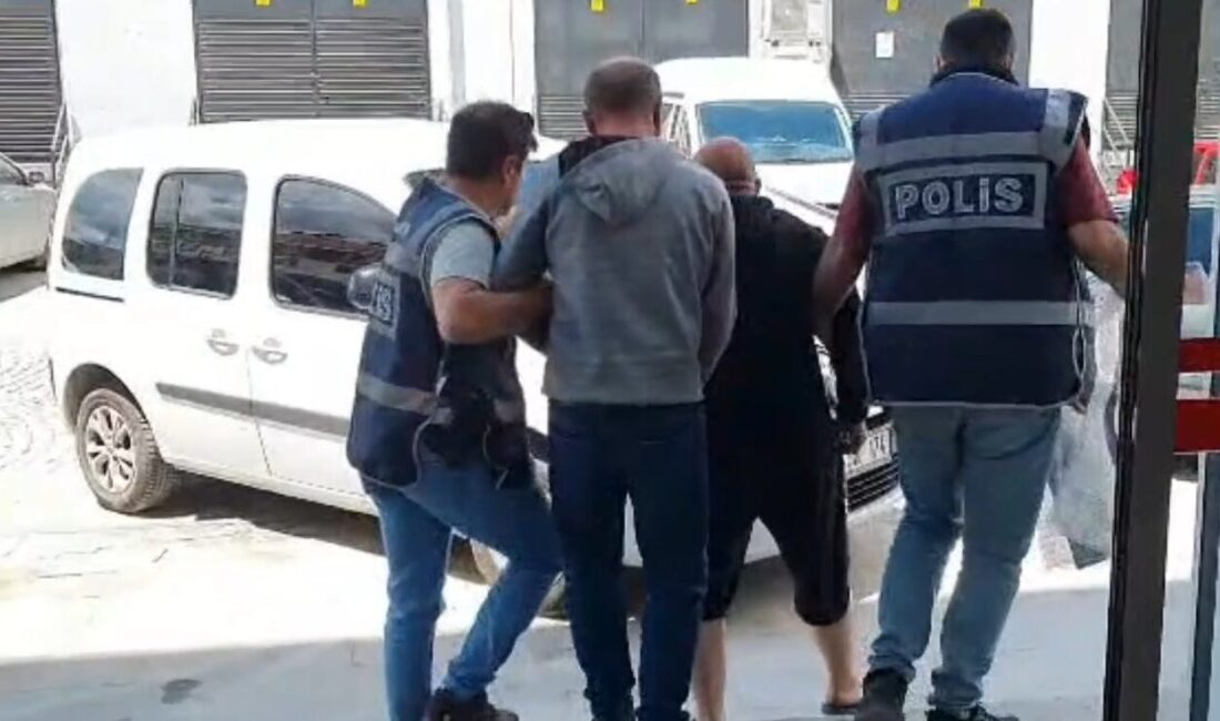KÜTAHYA (AA) – Kütahya'da büyükbaş hayvan hırsızlığı yaptıkları iddia edilen