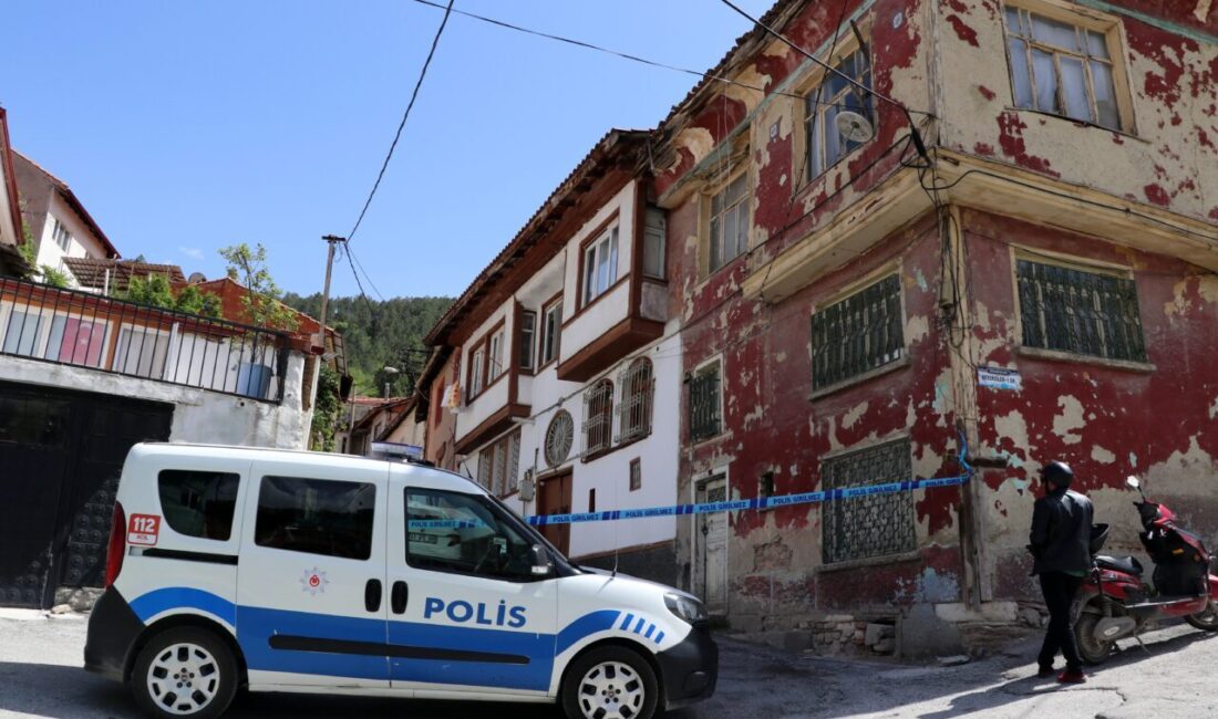 - Cinayetle ilgili kızın 7 yakını tutuklandı