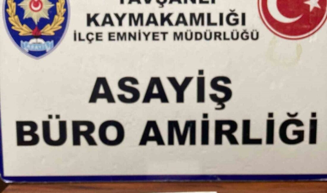Kütahya’da mobil alışveriş uygulaması üzerinden sattığı kitapların arasına uyuşturucu maddesi