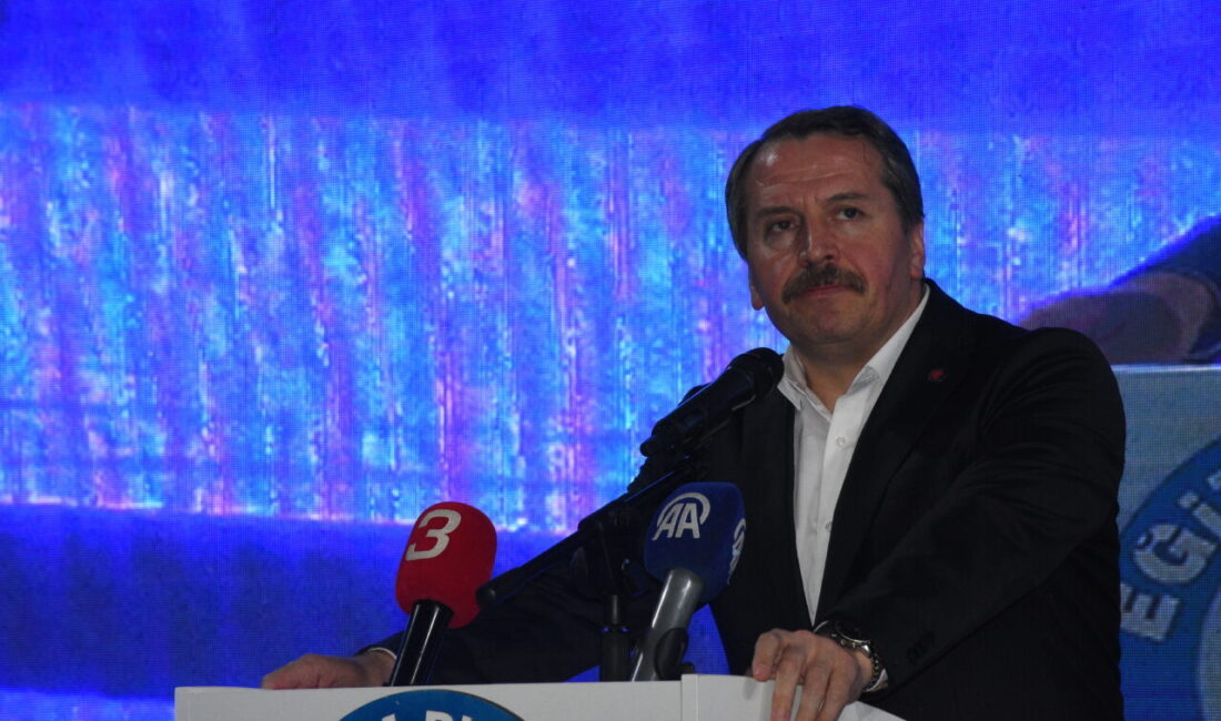 - "(Türkiye geneli kitap okuma yarışmaları) 527 bin 610 öğrenci,