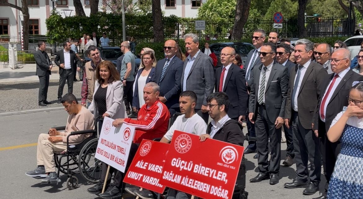 MUĞLA (AA) – Muğla'da 2025 Aile Yılı etkinlikleri kapsamında "Aile