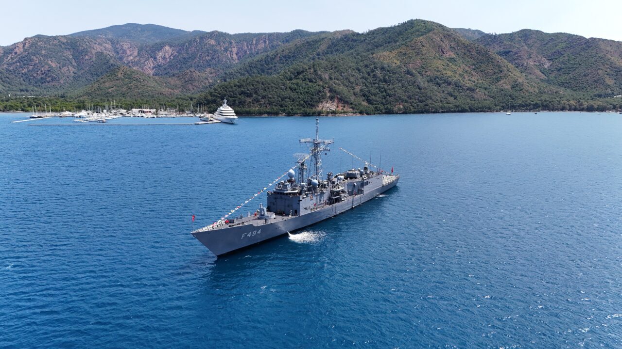 MUĞLA (AA) – Muğla'nın Marmaris, Bodrum ve Fethiye ilçelerinde, 19