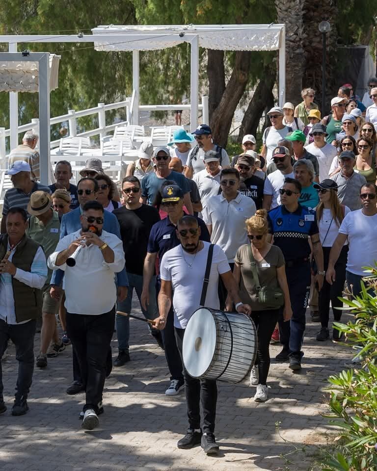 MUĞLA (AA) – Muğla'nın Datça ilçesinde düzenlenen Akdeniz'den Ege'ye Dostluk