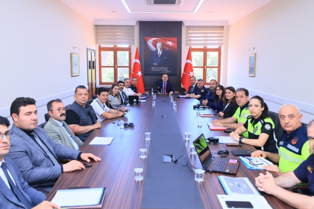 MUĞLA (AA) – Muğla Valisi İdris Akbıyık, Muğla ve ilçelerinde