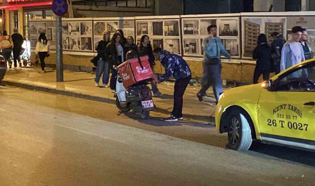 Eskişehir’de önünde ani fren yapan araca çarpmamak isterken bir başka