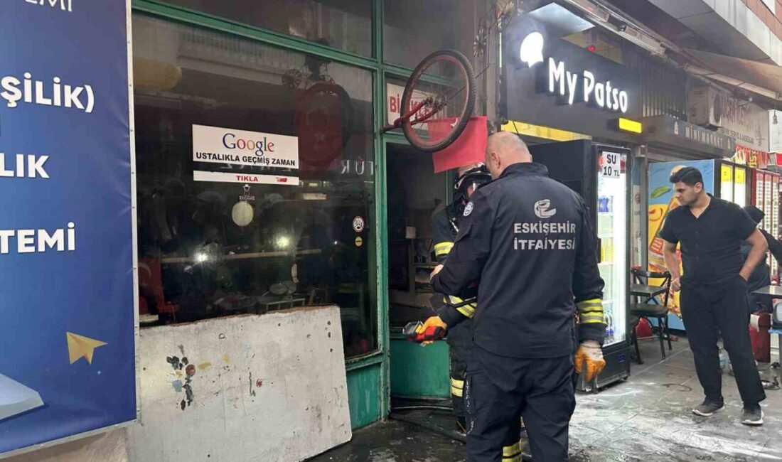 Eskişehir’de 40 yıl öğretmenlik yapan Osman Menekşe’nin kanser olan bisiklet