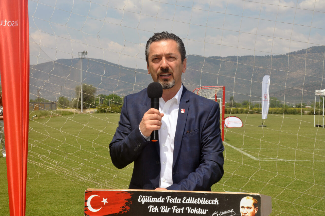 İZMİR (AA) – Türkiye Özel Sporcular Spor Eğitim ve Rehabilitasyon