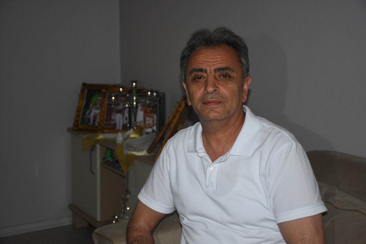 - Afyonkarahisar'da yaşayan otizmli Samet Ege Yürekli, notalara olan ilgisini