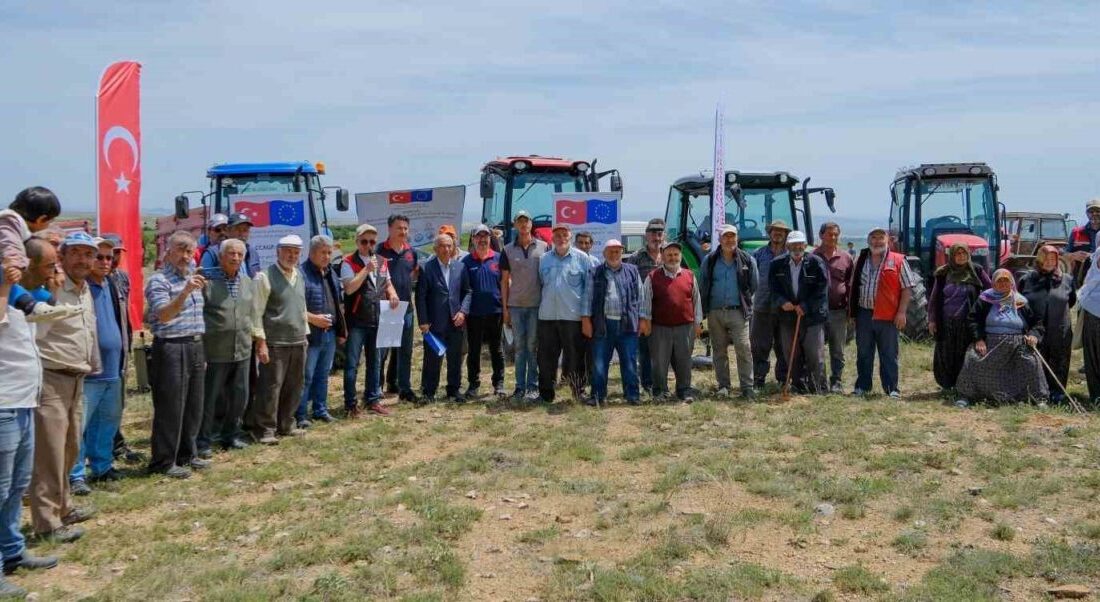 Eskişehir’de iklim değişikliğine dayanıklı tarımsal üretim için gübreleme yapılan mera