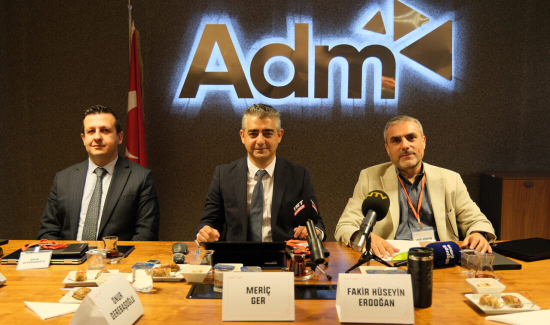 - Ege Bölgesi'nde 5 ilde yaklaşık 9,4 milyon nüfusa elektrik