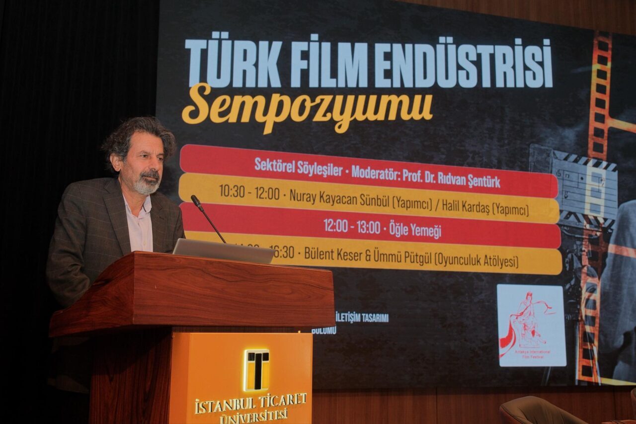 - İki gün süren sempozyumda sinema ve dizi sektöründen yönetmenler,