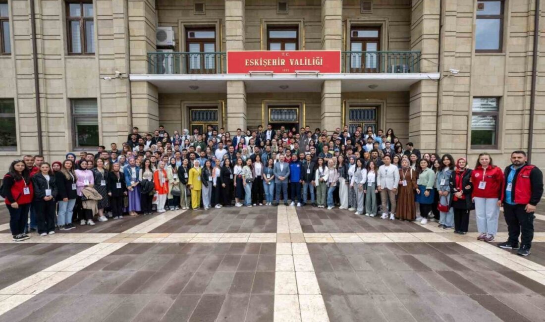 Vali Hüseyin Aksoy, ’Gençlik Haftası’ ve ’19 Mayıs Atatürk’ü Anma,