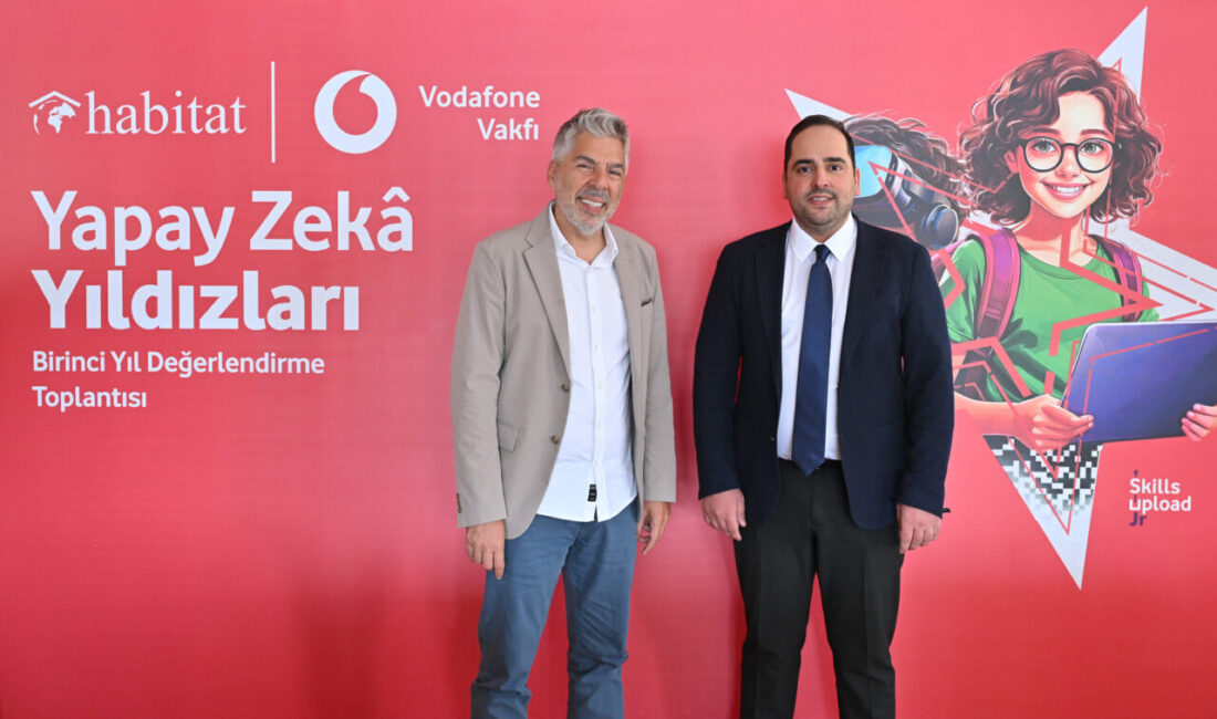 - Türkiye Vodafone Vakfı Başkanı Hasan Süel:
- "Bu projeyle amacımız,