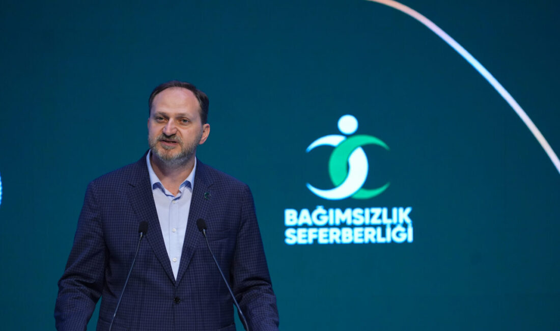 - AK Parti Genel Sekreteri Eyyüp Kadir İnan:
- "Şehrimizin (İzmir)