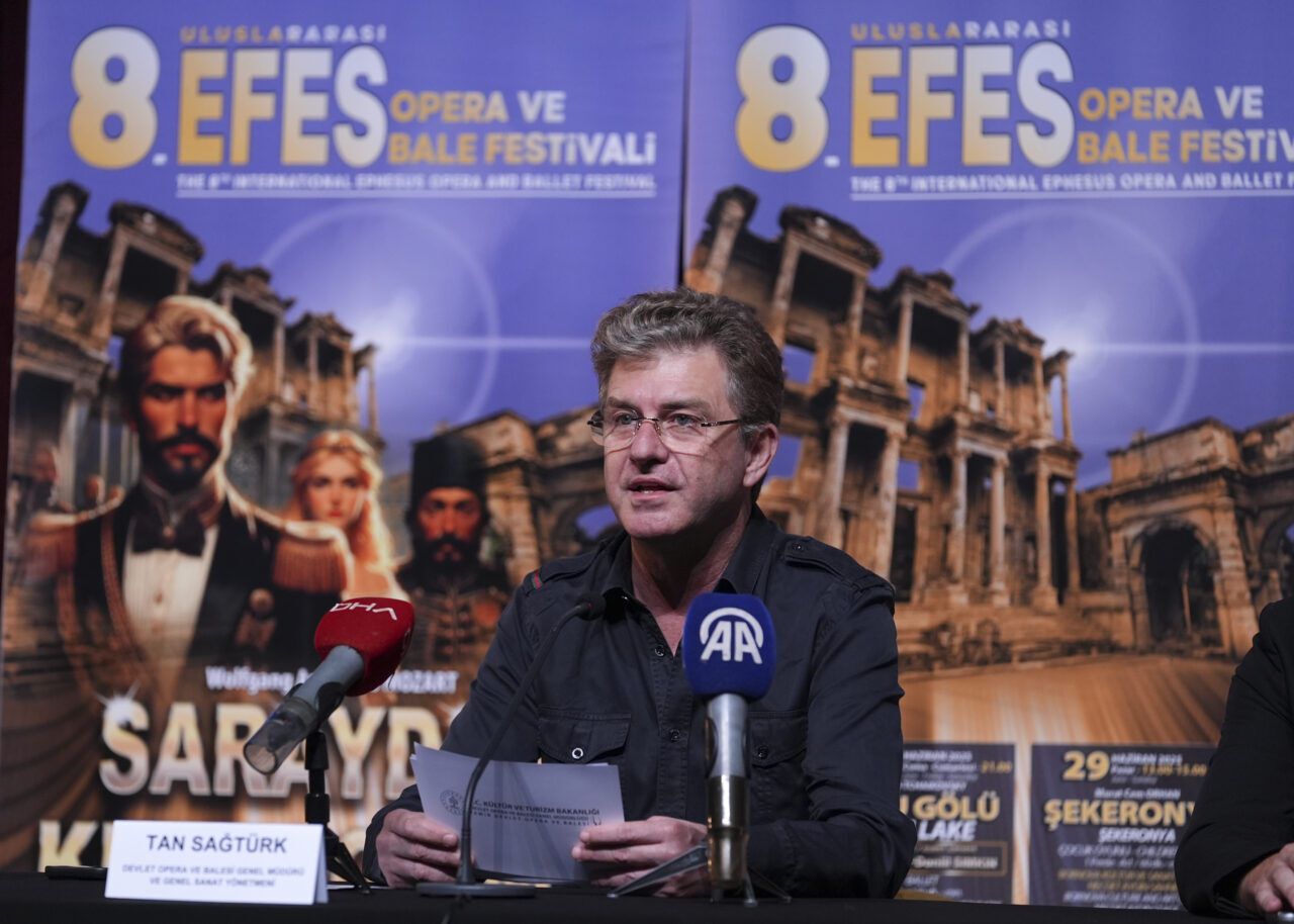 - 8. Uluslararası Efes Opera ve Bale Festivali'nde 3 opera,