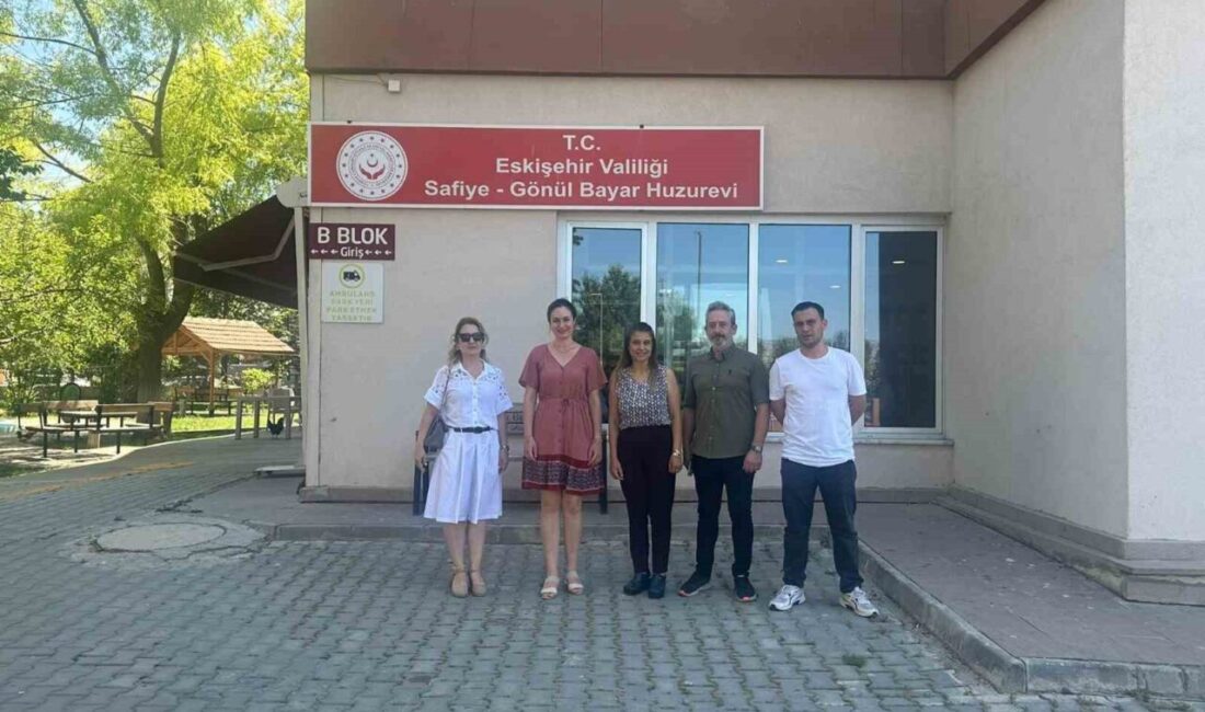 Eskişehir İl Sağlık Müdürlüğü ekipleri, kurumsal bakım hizmeti sunan yataklı