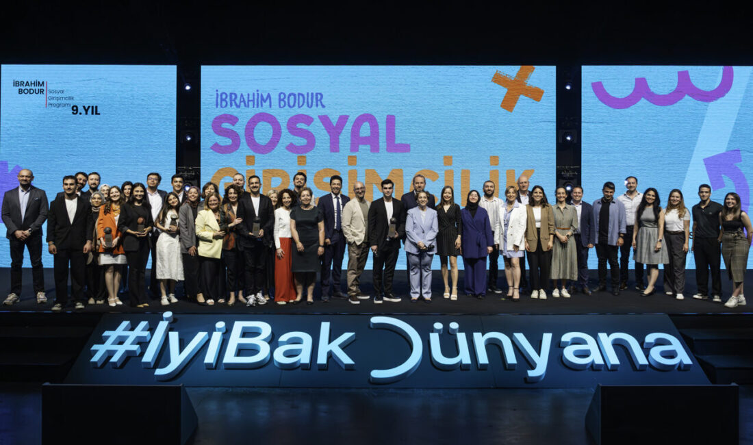 - Kale Grubu Başkanı ve CEO'su, KSV Mütevelli Heyeti Başkanı