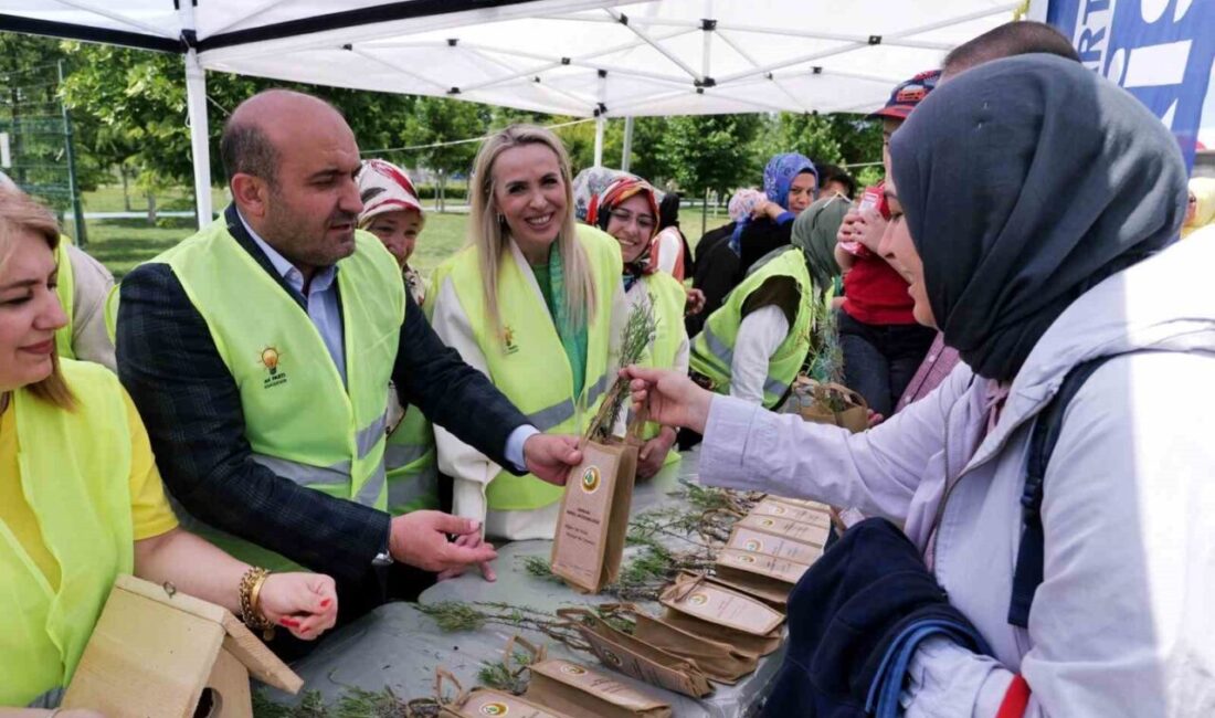 Türkiye Çevre Haftası kapsamında Dede Korkut Parkı’nda AK Parti Eskişehir