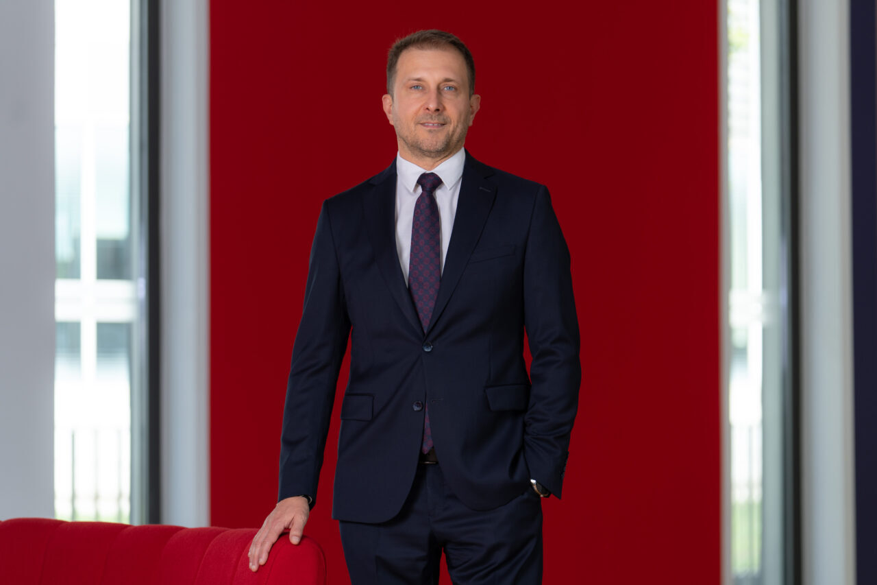 - Akbank Teknoloji Genel Müdür Yardımcısı Gökhan Gökçay:
- "Yeni GPU