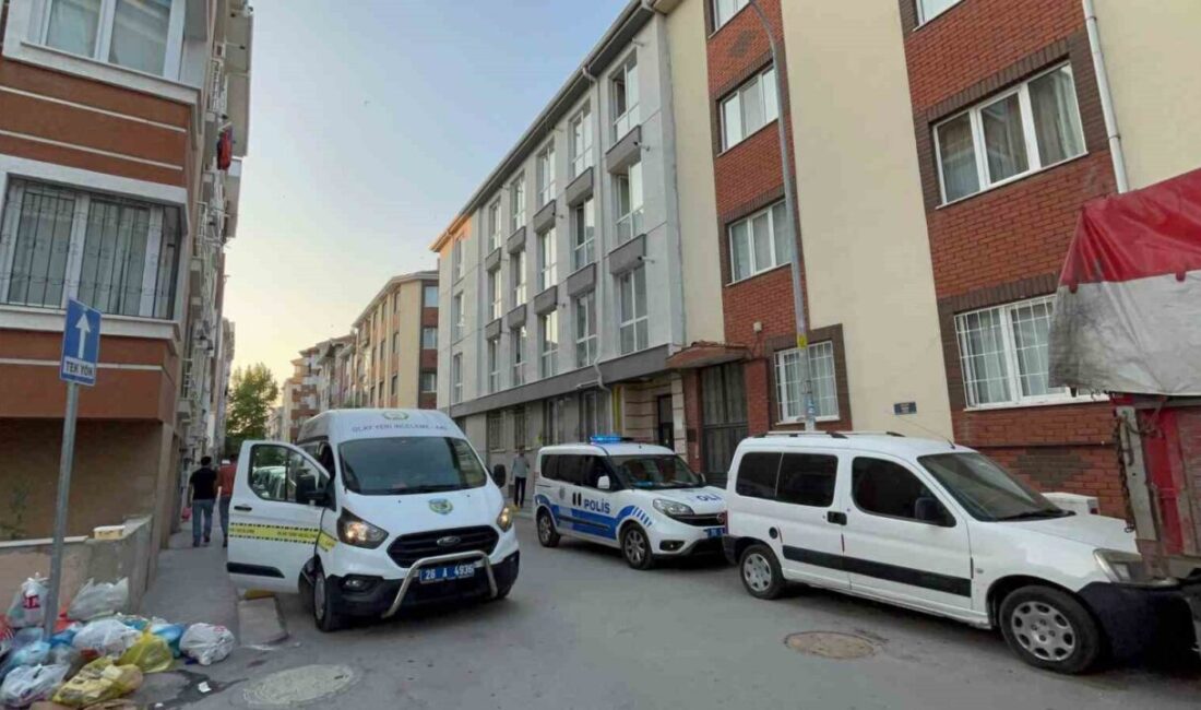 Eskişehir’de bir daireden yoğun şekilde gelen kokular sonrası ihbar üzerine