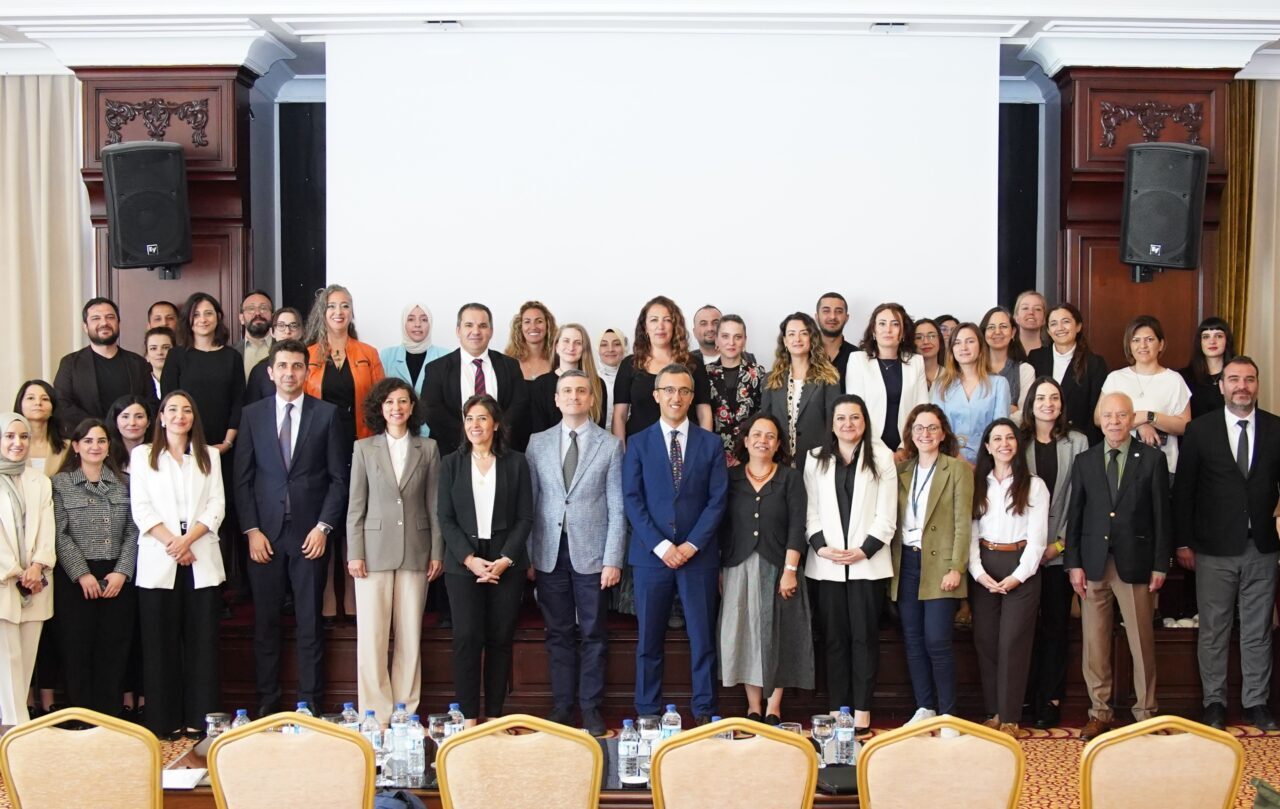 - Sabancı Vakfı Genel Müdürü Nevgül Bilsel Safkan:
- "Sabancı Vakfı