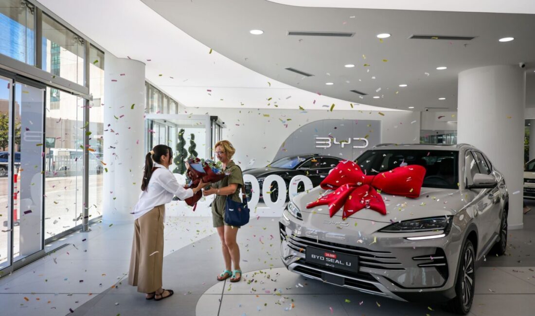 - BYD SEAL U, 20 bininci teslimatla birlikte model, markanın
