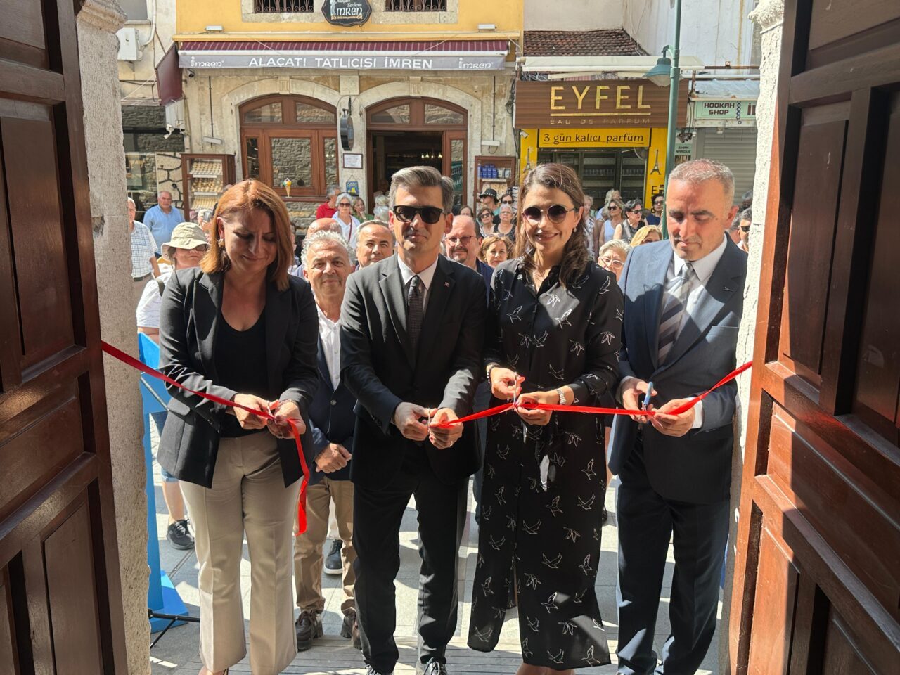 İZMİR (AA) – İzmir'in Çeşme ilçesinde, halk eğitim merkezi tarafından