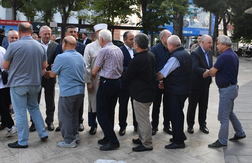 DENİZLİ (AA) – Denizli Valisi Ömer Faruk Coşkun, Kurban Bayramı