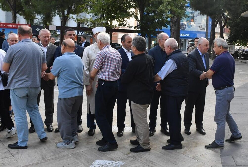 DENİZLİ (AA) – Denizli Valisi Ömer Faruk Coşkun, Kurban Bayramı