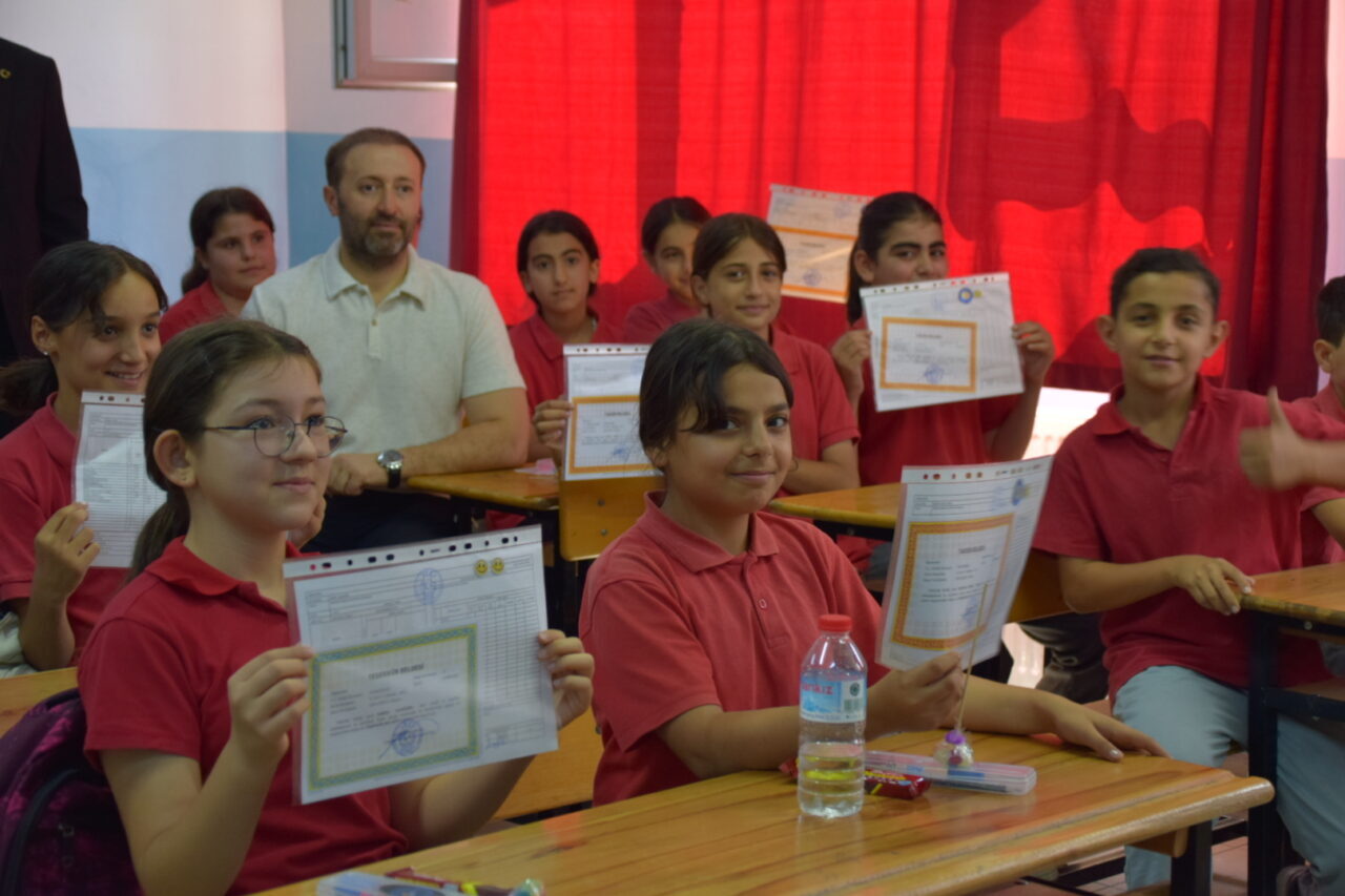 İZMİR (AA) – İzmir, Manisa, Denizli, Uşak ve Aydın'da, törenle
