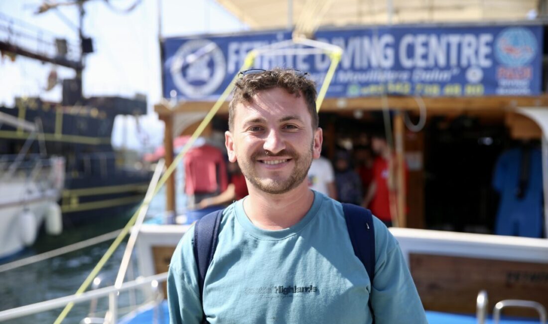 - Fethiye Dalış Merkezi'nden 3 yıldız dalgıç Alperen Beyaz:
- "Suyun
