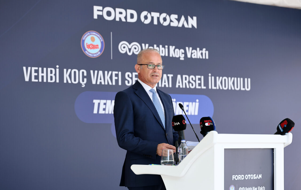 - Ford Otosan Genel Müdürü Güven Özyurt:
- "Gerçek başarı, içinde