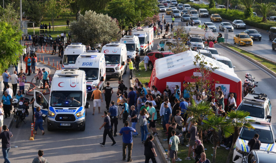 - İzmir Valisi Süleyman Elban:
- "Şu ana kadar hastanede tedavi