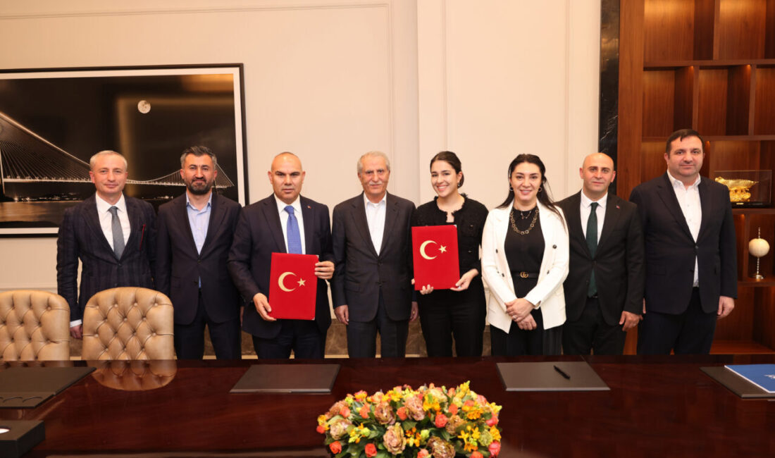 - İbrahim Çeçen Vakfı Kurucusu İbrahim Çeçen:
- "Yıllar içinde gördüm