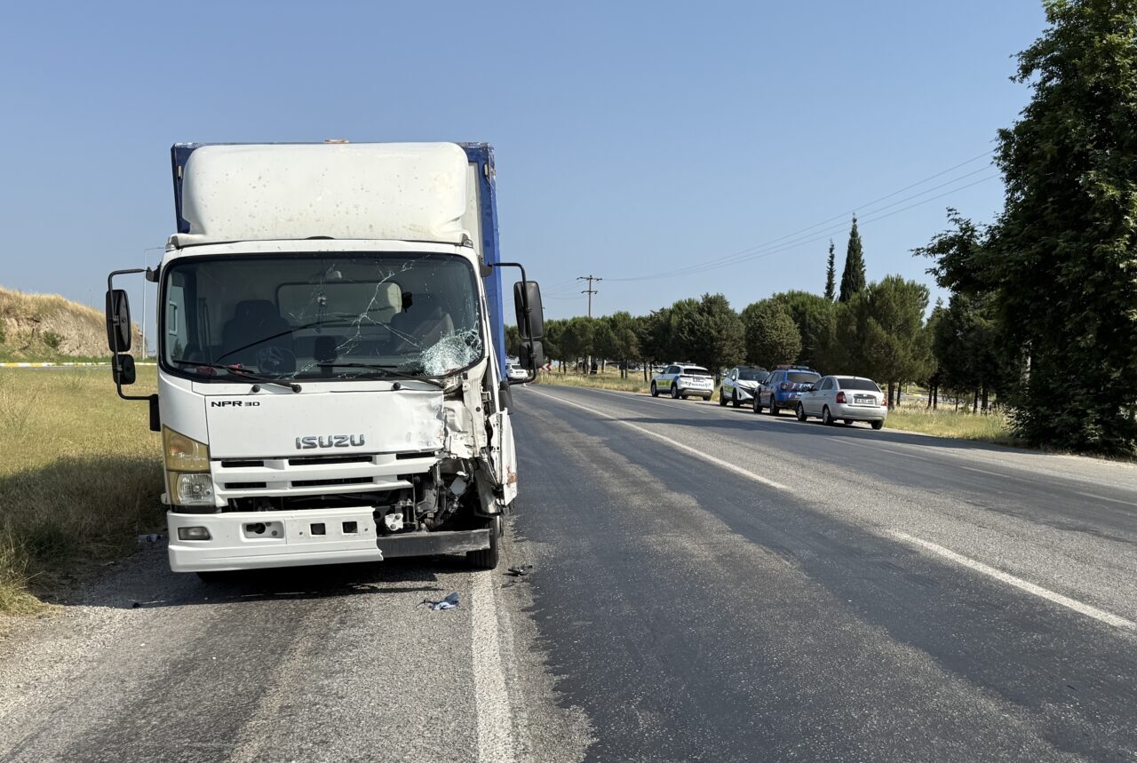 - Motosiklet sürücülerinin aynı iş yerinde çalıştıkları, motosikletleriyle iş yerine