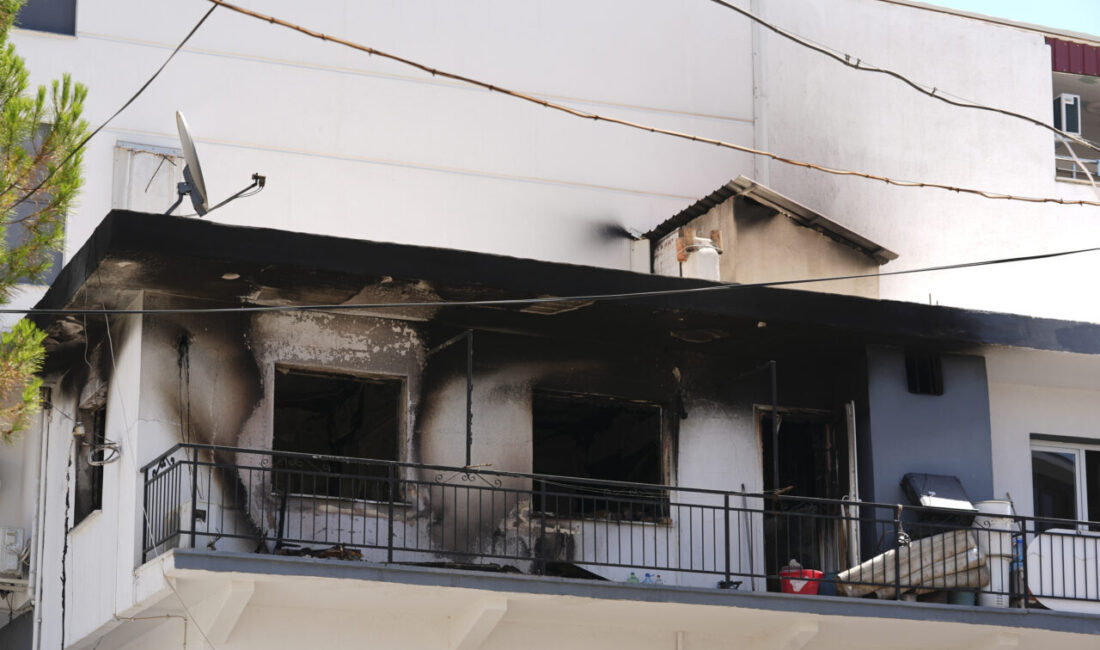 İZMİR (AA) – İzmir'in Bornova ilçesinde KOAH hastası kadın, evinde