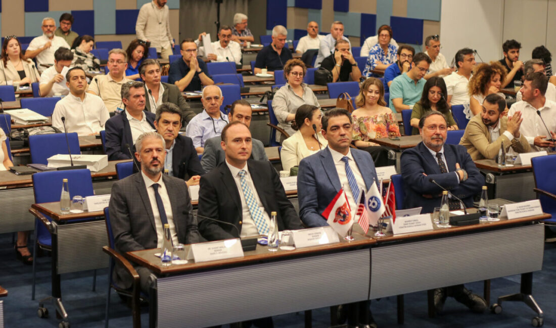 İZMİR (AA) – İzmir'de küçük ve orta büyüklükteki işletmelere (KOBİ)