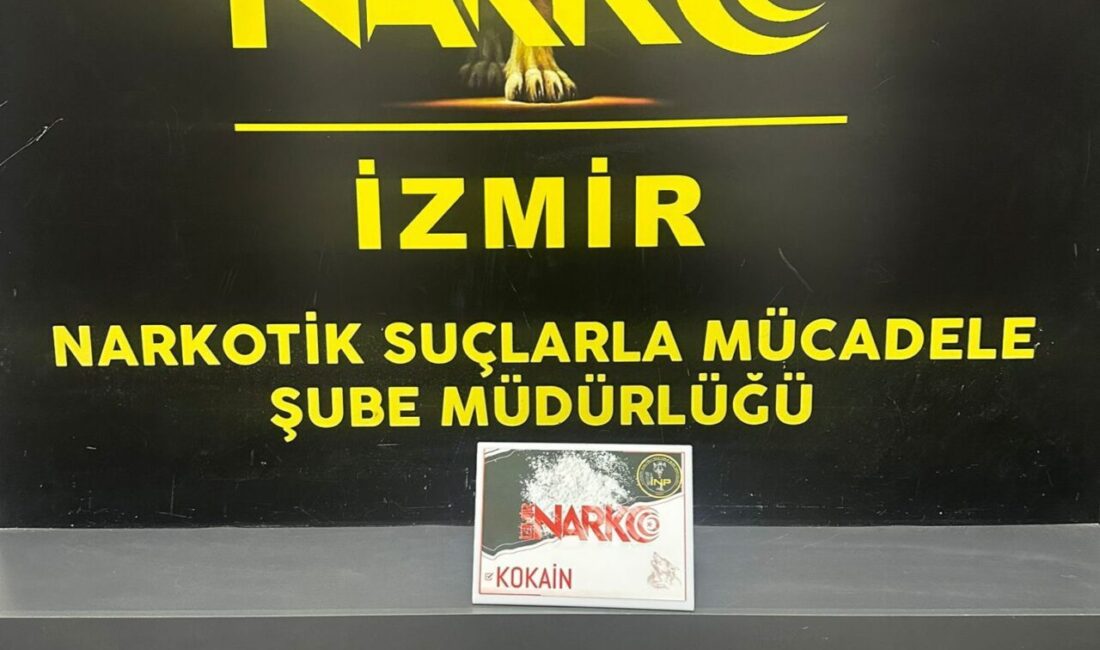 İZMİR (AA) – İzmir'de uyuşturucu ticareti yapanlara yönelik 3 ilçede
